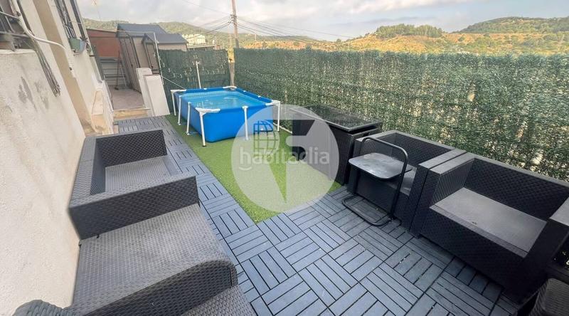 Foto 83dfb33c-10bf-46db-a0a6-7b4cd15407e2. Piso  completamente renovado con un diseño moderno y sofisticado en Montcada i Reixac