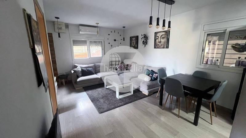 Foto 85fccb6d-89a3-4d99-810e-74af8a7d7ad1. Piso  completamente renovado con un diseño moderno y sofisticado en Montcada i Reixac