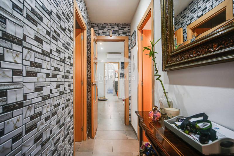 Foto 0af3e1c7-d31a-41b8-a593-935bd465467a. Planta baja oportunidad única zona bòbiles diagonal colomeres! en Gavà