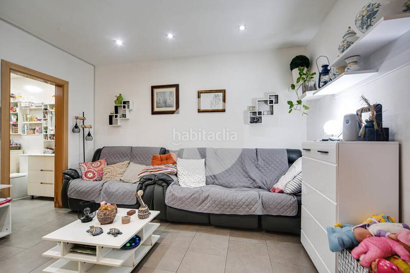 Foto 50456d97-7ef7-42cd-bd77-f9c70da4ac8e. Planta baja oportunidad única zona bòbiles diagonal colomeres! en Gavà