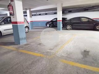 Parking coche en Estació del Nord. Plazas de parking en venta calle bernat metge, mollet