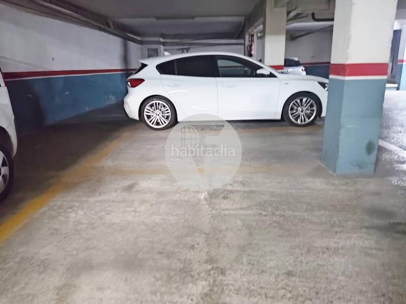 Foto c24082eb-115c-470a-bb54-12b12f01ef73. Aparcament cotxe a Estació del Nord Mollet del Vallès