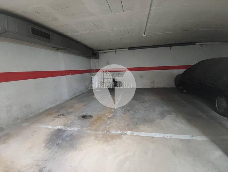 Foto 7179e70c-1d56-469d-9d6c-a573d9f3eeae. Posto auto in Estació de França Mollet del Vallès