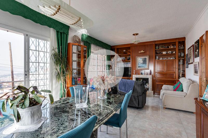 Foto 1edba86e-598c-4a47-80db-a589f486c1fd. House with heating parking pool in La Miranda Esplugues de Llobregat