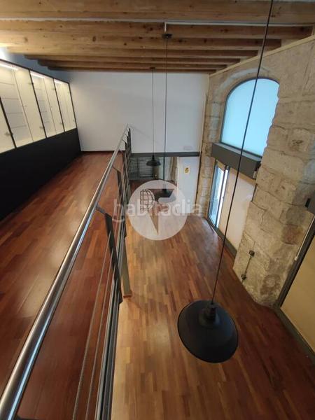 Foto 73f6280c-4bcd-4ada-a487-a5c7025afee9. Local commercial dans Gòtic Barcelona