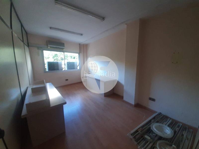 Foto 79855d97-3e19-40f1-a445-3cab966b9299. Piso oportunidad única en pleno centro ! en Centre Castelldefels