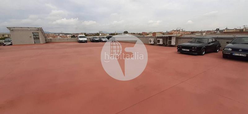 Foto 6eee9d1b-139d-492d-b667-9143f05cd186. Rent industrial building in Gràcia Sabadell