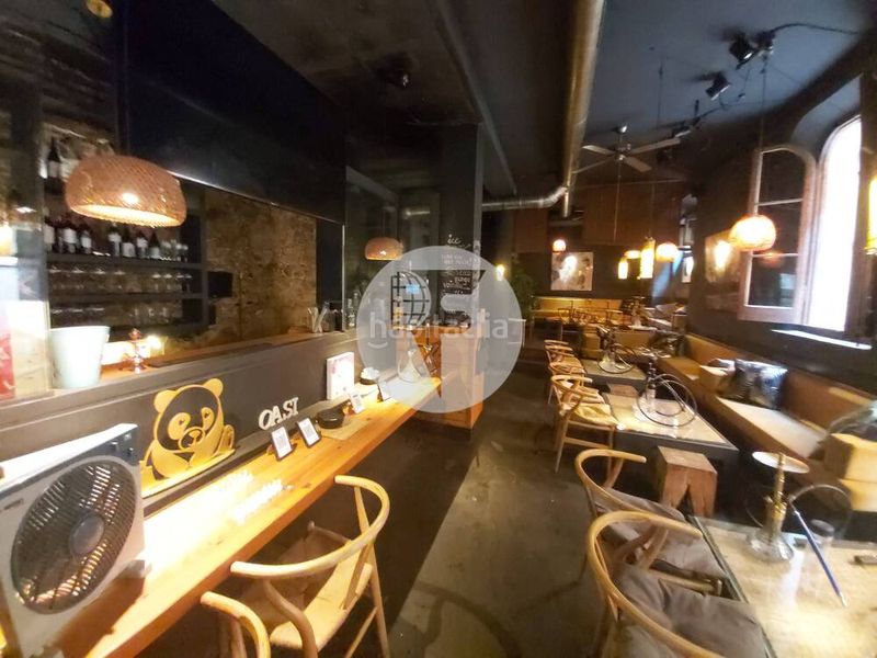 Foto 43c40c0f-d071-4b8c-8f8b-f280937c1318. Local comercial a Raval Barcelona