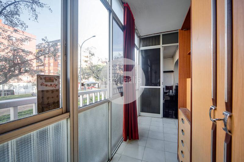 Foto 215a9781-d7f2-44fc-9ecd-8a2c6c232c61. Etagenwohnung mit heizung in Passeig Maragall Gavà