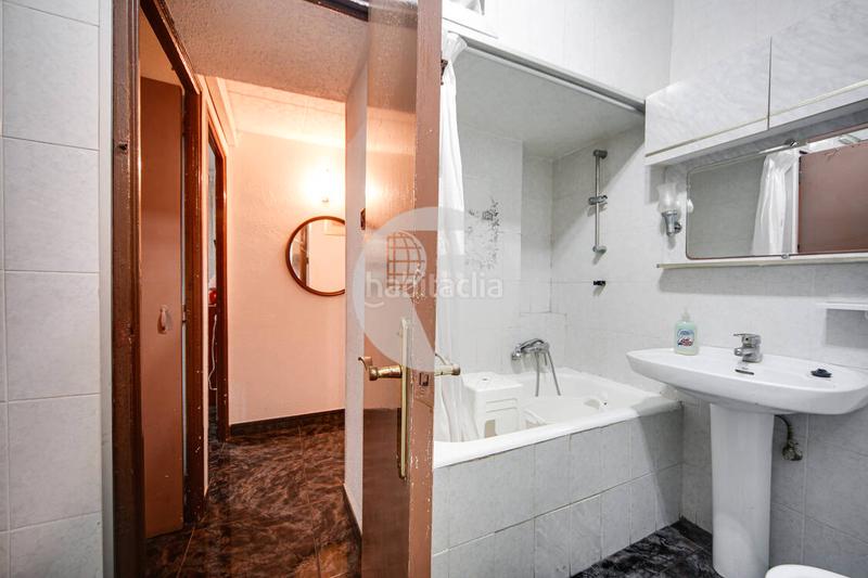 Foto 54bdbdfd-ab9a-47cb-943c-fb83c988615f. Etagenwohnung mit heizung in Passeig Maragall Gavà