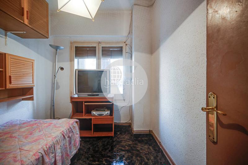 Foto 5c286d96-1c29-484a-a8e0-6547709989d6. Etagenwohnung mit heizung in Passeig Maragall Gavà