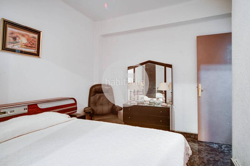 Foto f539da52-e1f8-4dd8-bda1-5ca6a35410a7. Etagenwohnung mit heizung in Passeig Maragall Gavà