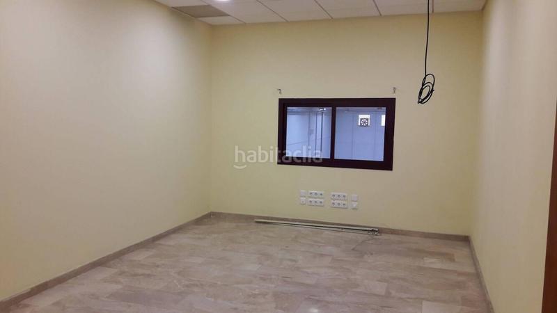 Foto 0ba9e2e6-1e10-467d-aff4-3cefb9d72260. Alquiler nave industrial  en alquiler situada en el poligono industrial la post del municipio de gavà, barcelona. nave situada en el polígon en Viladecans