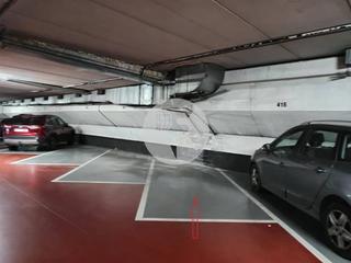 Aparcament cotxe a Sants-Badal. Plaza de parking de concesión municipal hasta nov 2045