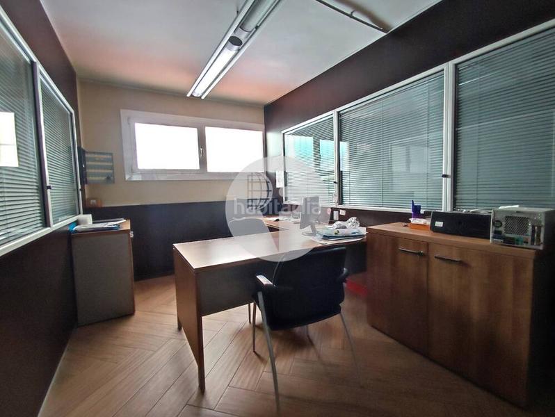 Foto 8df7d9c9-8590-41d7-bb27-23fb135dd7dd. Geschäftsraum mit heizung in Poblenou Barcelona