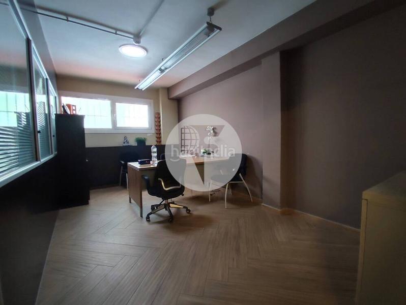 Foto a78287e4-acdf-4579-a34e-1cb04f75269d. Geschäftsraum mit heizung in Poblenou Barcelona