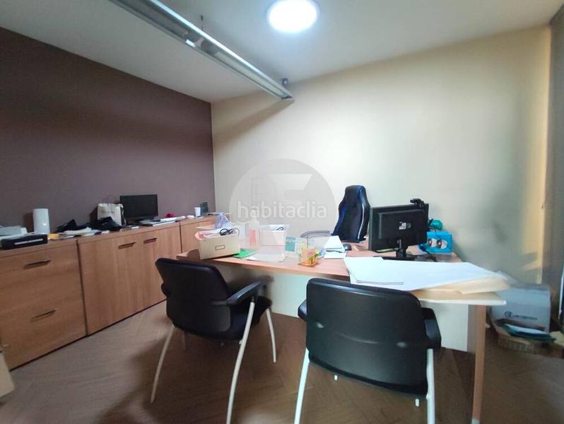 Foto b0920528-1b8e-4354-af3a-10a49fb9c0e8. Geschäftsraum mit heizung in Poblenou Barcelona