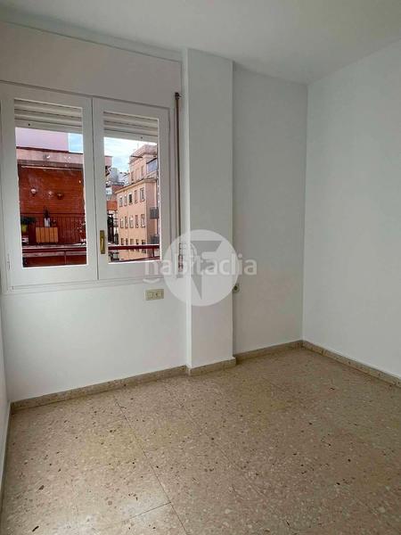 Foto a6936dc5-05c0-4783-aee1-878c8ffcc60c. Alquiler piso en Sants-Badal Barcelona