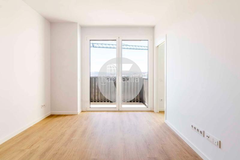 Foto 362ecf7f-bb93-41d5-a06e-4a9f634888c1. Location appartement avec chauffage parking dans Sant Josep Hospitalet de Llobregat (L´)