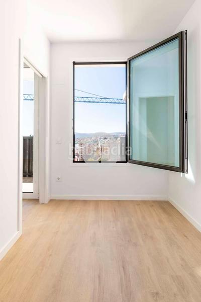 Foto ce0d7083-207b-417f-9fa3-2f0f926e4d8c. Location appartement avec chauffage parking dans Sant Josep Hospitalet de Llobregat (L´)