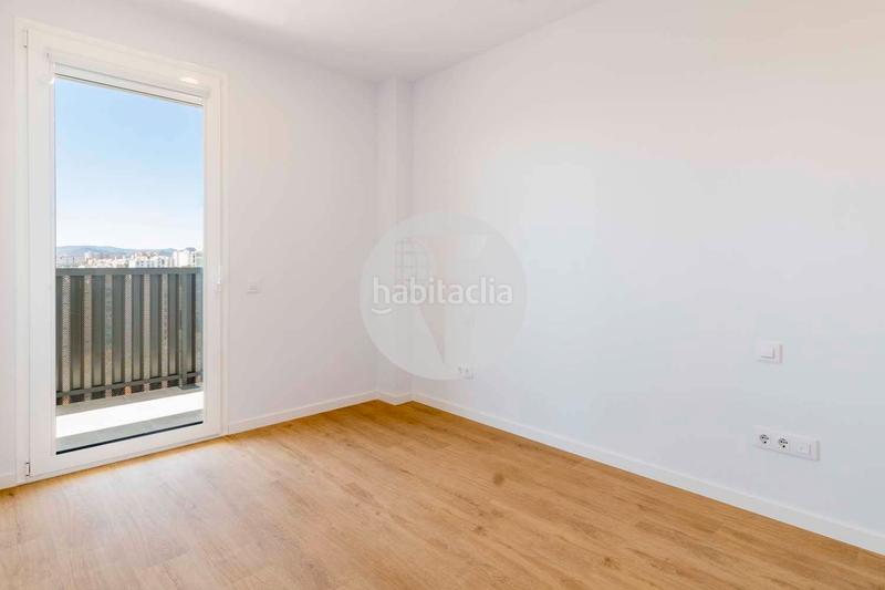 Foto 506aa77e-8c73-4473-b36a-551016374188. Lloguer pis amb calefacció aparcament a Sant Josep Hospitalet de Llobregat (L´)