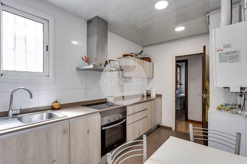 Foto ba9835a5-2a00-4539-a652-92915176d28b. Pis amb calefacció a Sagrada Família Barcelona