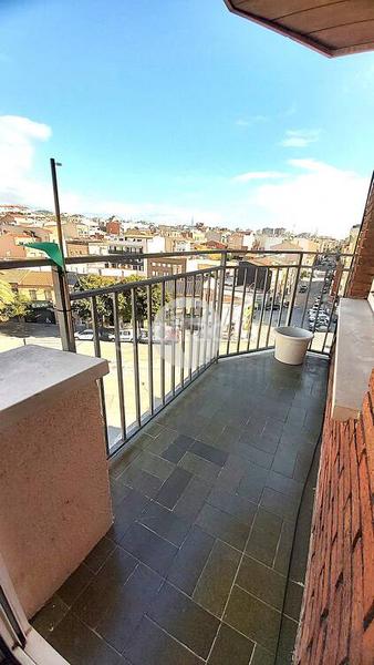 Foto 0a7cb1a8-5ff5-4eb7-9ec2-644b28a30700. Pis amb calefacció a Sant Pere Nord Terrassa