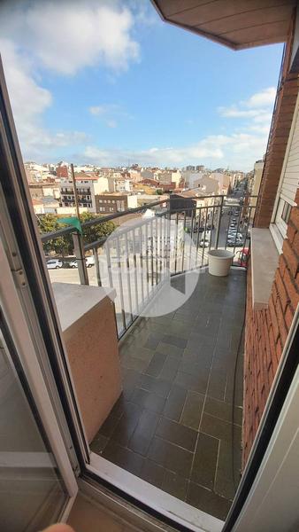 Foto d01dad5d-8a30-4c0f-a8e1-c1f4e67420dd. Pis amb calefacció a Sant Pere Nord Terrassa