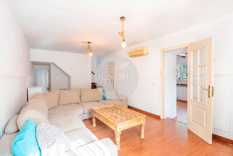 Foto 1e5dd057-9df0-4e87-8cc1-6ec0302c50df. Haus mit heizung parking in Calvià poble Calvià