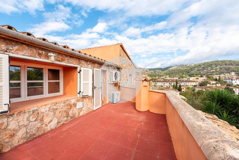 Foto d1c972ca-6d3a-42aa-98d1-ac4ae6d8030a. Haus mit heizung parking in Calvià poble Calvià