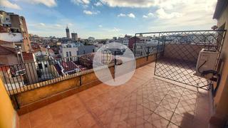 Attique à Barri del Centre