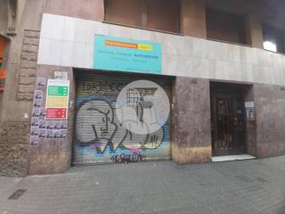 Nave industrial en L´Antiga Esquerra de l´Eixample. Amplio local comercial situado en una de las zonas más dinámicas