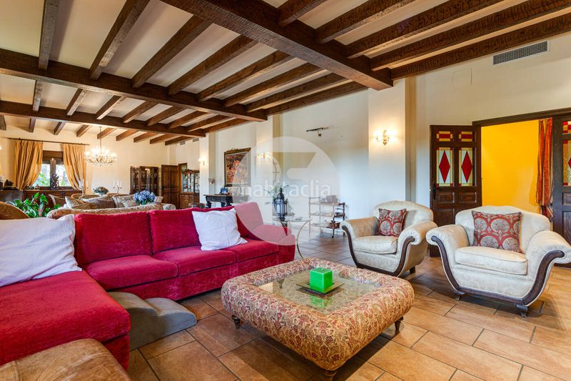 Foto 47bb1da1-56c8-4cdc-87c2-caabdbb510e3. Casa amb calefacció aparcament piscina a Molino de la Hoz Rozas de Madrid (Las)