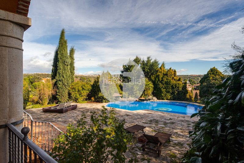 Foto 9161b889-7431-4afd-b7e9-912724078853. Casa amb calefacció aparcament piscina a Molino de la Hoz Rozas de Madrid (Las)