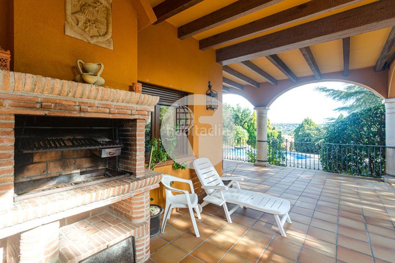 Foto c54c78ae-f4ad-4f99-a4ae-5eaefce9d98b. Casa amb calefacció aparcament piscina a Molino de la Hoz Rozas de Madrid (Las)