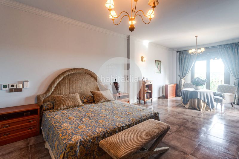 Foto f141d730-054d-45c0-ac5a-64e5950f79bc. Casa amb calefacció aparcament piscina a Molino de la Hoz Rozas de Madrid (Las)