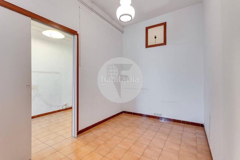 Foto f3a946be-2d7d-4bda-ac22-01cb9b4bcaea. Flat with heating in Dreta de l´Eixample Barcelona