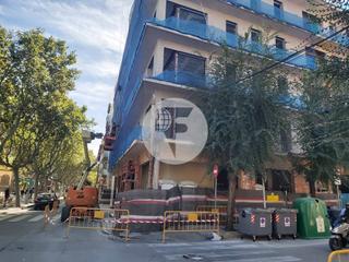 Lloguer Local Comercial a Molins de Rei. Descubre este amplio local comercial ubicado en passeig del terr