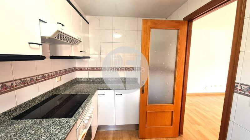 Foto 057022d1-6dbe-4c00-bf92-0887d09fc823. Pis a Can Palet Terrassa