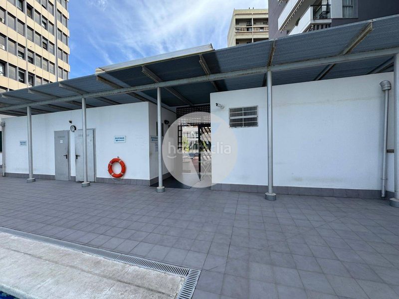 Foto 45f0d377-f53c-4b8f-90d4-2e9840c8c5e6. Pis amb calefacció aparcament piscina a La Marina del Port Barcelona