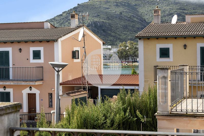 Foto fcee7343-b599-4132-931c-2d51efcc9f4d. Casa aparellada amb piscina a port d´Alcúdia-platja dálcúdia Alcúdia