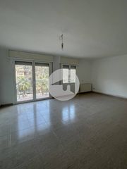 Rent Flat in Verdum