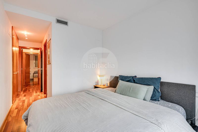Foto 446d60ee-e583-489b-bca2-63df64343433. Pis amb calefacció a Sant Antoni Barcelona