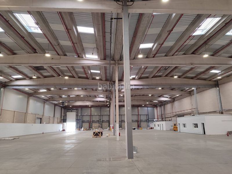 Foto bbeee524-15ab-4330-b312-e5c73fd66009. Location bâtiment à usage industriel dans Los Olivos-Los Ángeles Getafe
