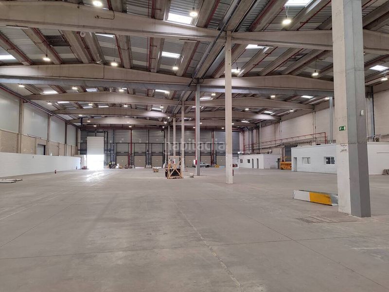 Foto c93af60f-ea51-4250-b282-24515799c37c. Location bâtiment à usage industriel dans Los Olivos-Los Ángeles Getafe