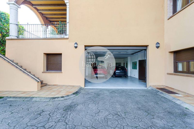 Foto a3515539-c7b8-4d24-93a1-d24b455ae0f5. Casa amb calefacció aparcament piscina a Molino de la Hoz Rozas de Madrid (Las)