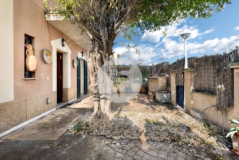 Foto b72e78b4-e299-4430-a1bf-e00bfc77d0fb. Casa aparellada amb piscina a port d´Alcúdia-platja dálcúdia Alcúdia