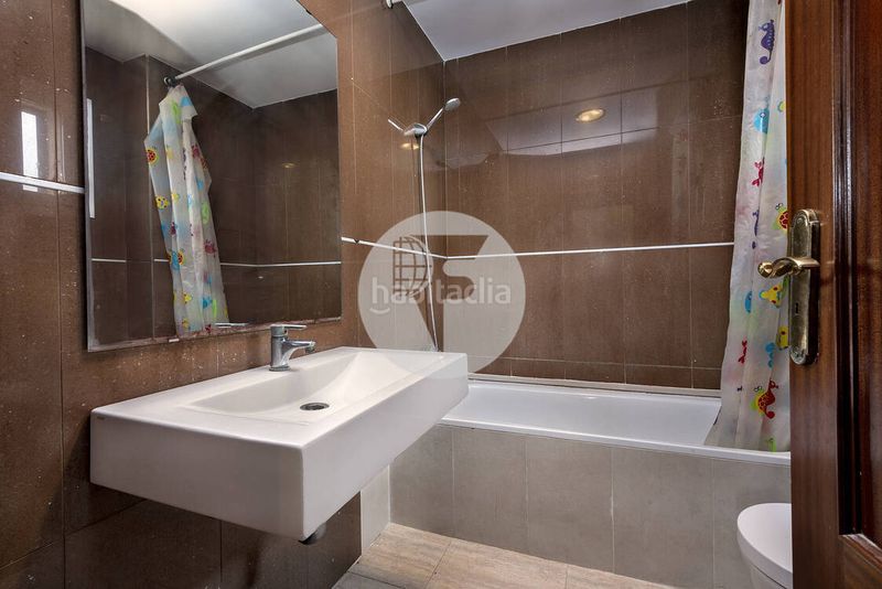 Foto f45fac32-32bd-4715-98dc-055213ace13f. Casa aparellada amb piscina a port d´Alcúdia-platja dálcúdia Alcúdia