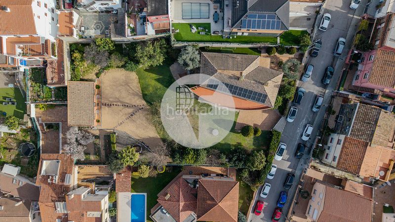Foto 3fc419ae-9376-4399-8f2a-fe6a2733f35b. Casa exclusiva finca con gran parcela y posibilidad de segunda vivienda independiente en Granollers
