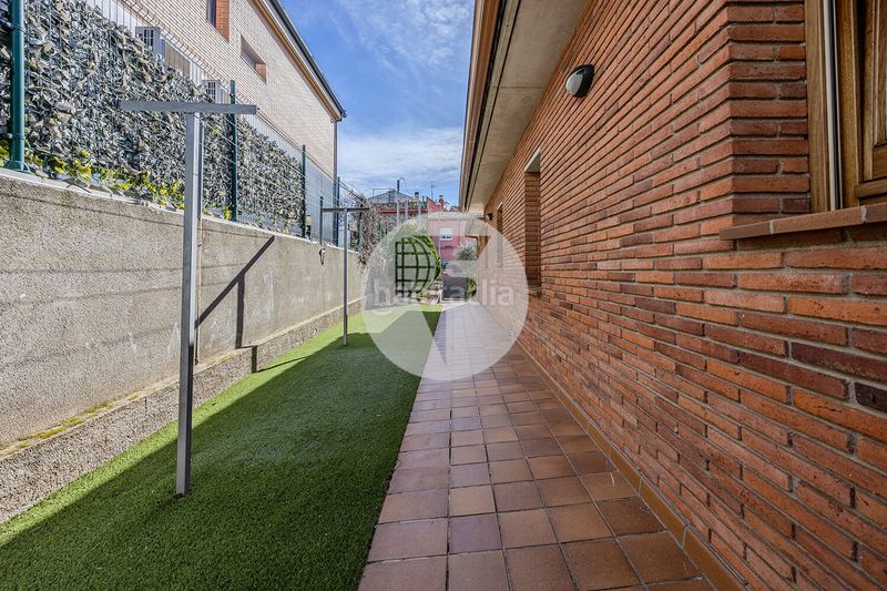 Foto 40d2b74b-7a20-471b-a775-a5d747c998be. Casa exclusiva finca con gran parcela y posibilidad de segunda vivienda independiente en Granollers